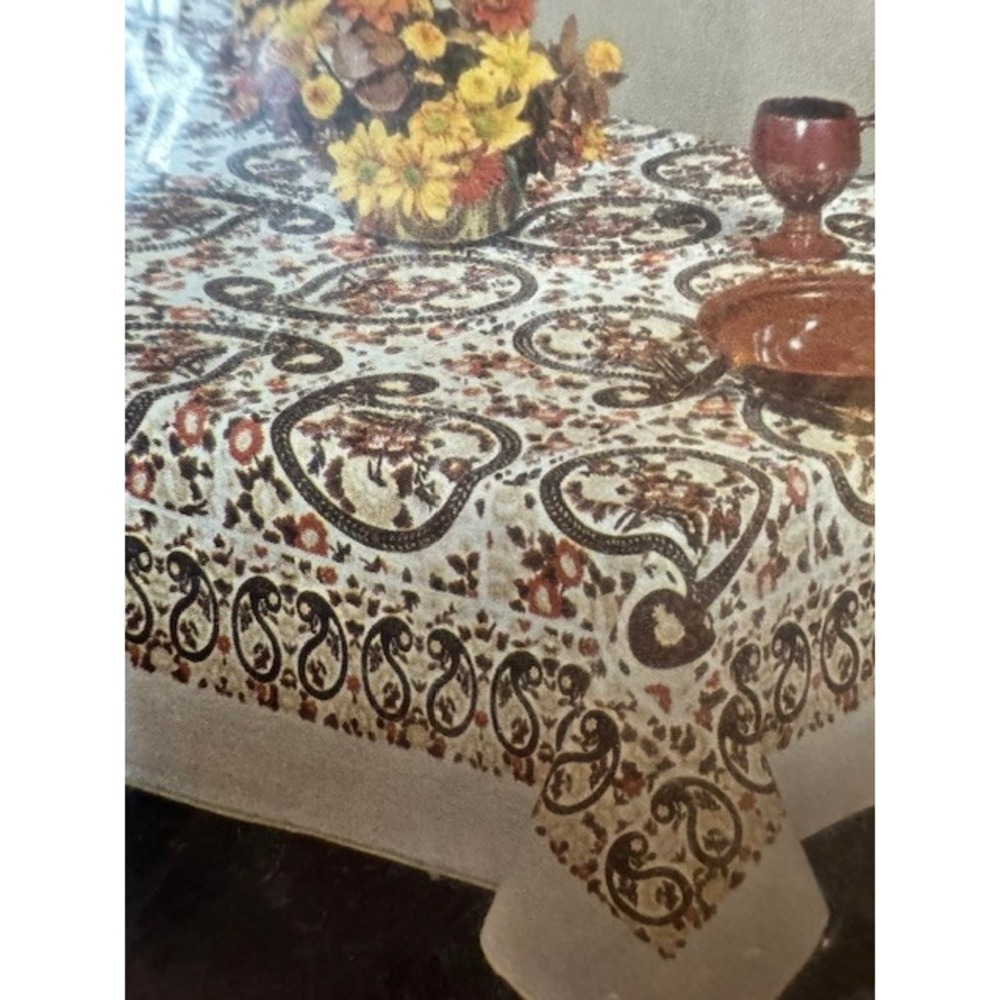 Tastemaker Stevens Terry Tablecloth 60x90 Vintage Paisley‎ Earth Brown NWT - Picture 4 of 7